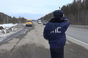 14 нарушений ПДД водителями автобусов выявили сотрудники Госавтоинспекции, один автобус поставлен на стоянку, еще один снят с рейса