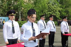 В Нижнем Тагиле молодые сотрудники полиции приняли Присягу