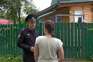 В Нижнем Тагиле сотрудники полиции продолжают профилактическую работу по предупреждению мошенничеств.