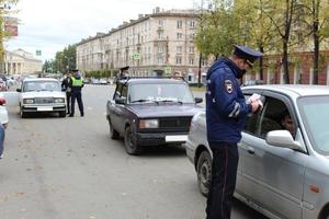 В Нижнем Тагиле в рамках акции «Гражданский мониторинг» общественники проверили работу инспекторов ГИБДД