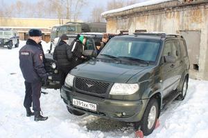 Шефы - наставники  познакомили проблемных подростков с деятельностью ОМОН