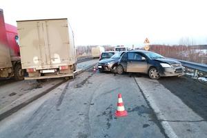 Дорожно-транспортное происшествие с участием 4-х транспортных средств, есть пострадавшие