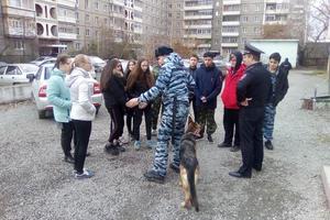 Нижнетагильские сотрудники патрульно-постовой службы дали старт профилактическим мероприятиям для подростков