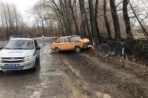 В Нижнем Тагиле сотрудники полиции по горячим следам задержали подозреваемого в угоне автомашины