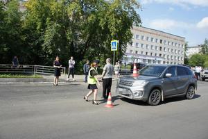 Водитель автомашины &quot;Сузуки Витара&quot; на пешеходном переходе сбил четверых пешеходов, один из которых ребенок