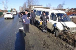 В столкновении на улице Перова травмированы женщина и малолетний ребенок