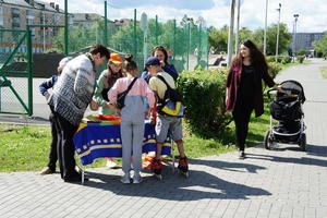 Сотрудники Госавтоинспекции провели игровую программу на площади Славы