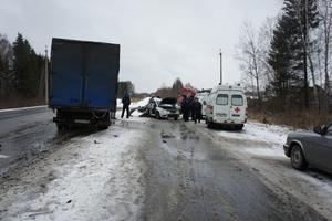 На автодороге Южный подъезд к городу Нижний Тагил погибли два человека