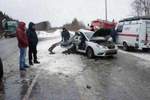 На автодороге Южный подъезд к городу Нижний Тагил погибли два человека