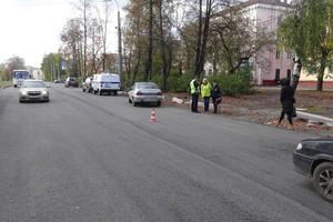 Водитель автомашины &quot;ДЭУ Нексия&quot; сбила ребенка на пешеходном переходе