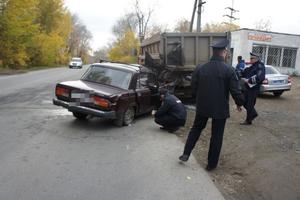 Водитель автомашины &quot;ВАЗ-21074&quot; погиб на Серебрянском тракте