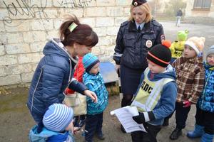 Ребенку место в автокресле!