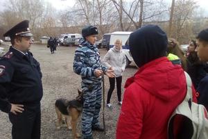 Нижнетагильские сотрудники патрульно-постовой службы дали старт профилактическим мероприятиям для подростков