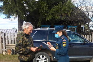 НАРУШИТЕЛЕЙ ОСОБОГО ПРОТИВОПОЖАРНОГО РЕЖИМА ВЫЯВЛЯЮТ СОТРУДНИКИ МЧС