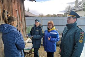 В Нижнем Тагиле и Пригороде инспекторы государственного пожарного надзора проводят рейды