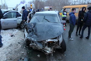 Столкновение двух автомобилей на ул. Балакинской