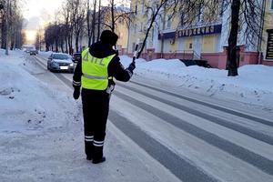 Сотрудники ОГИБДД МУ МВД России «Нижнетагильское» провели  оперативно-профилактическое мероприятие «Безопасная дорога».